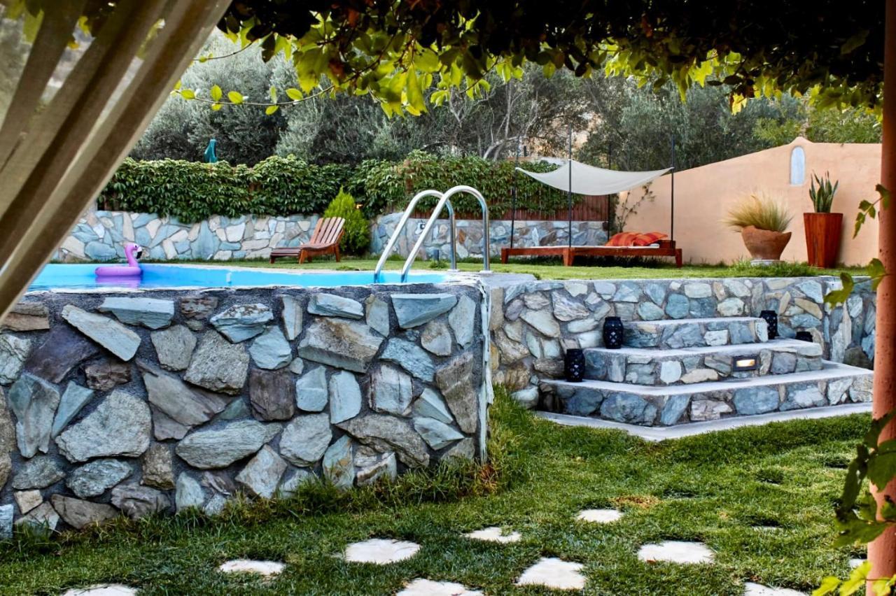 Dm Elegant And Charming Villa Foinikiá Extérieur photo
