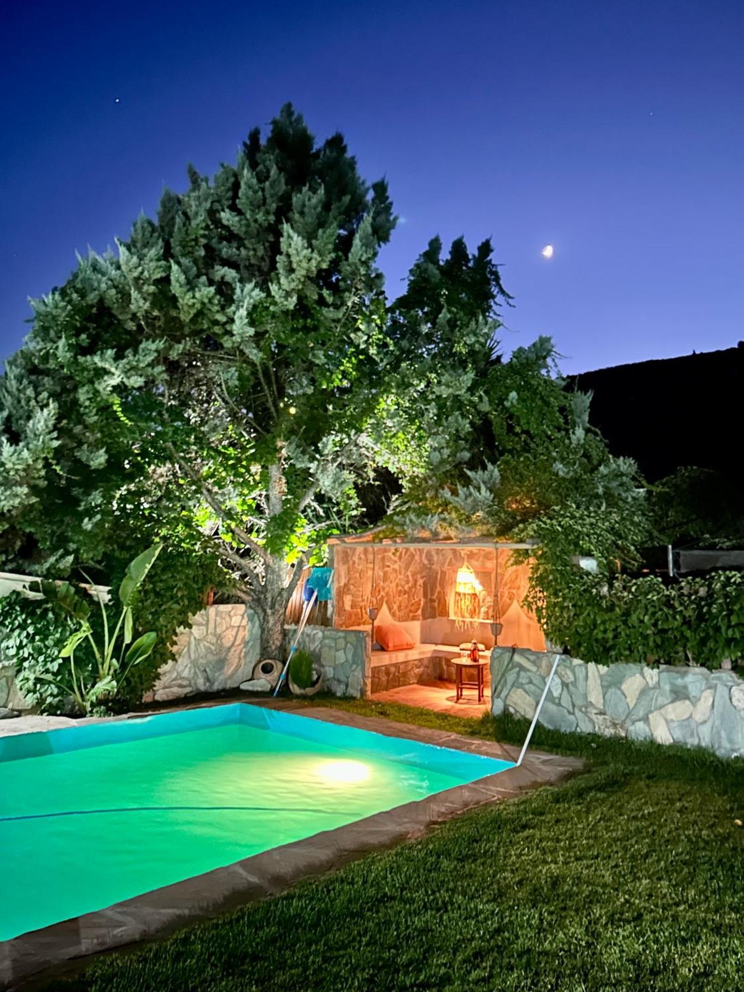 Dm Elegant And Charming Villa Foinikiá Extérieur photo